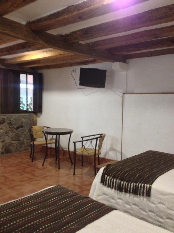Hotel Meson Del Romero Tapalpa Phòng bức ảnh